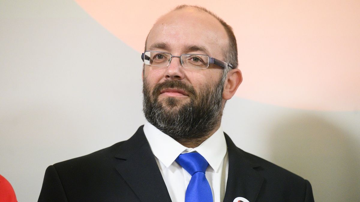 Šéf Stačilo! Sterzik: Jednání se SOCDEM bude pokračovat tam, kde skončilo