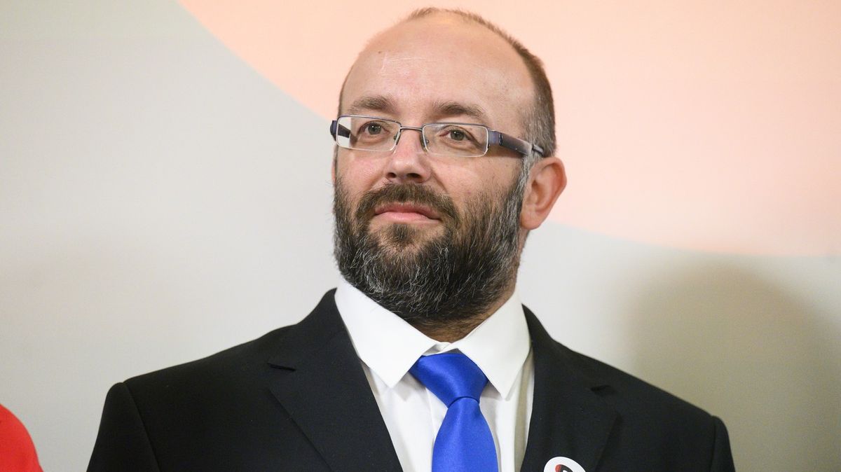 Šéf Stačilo! Sterzik: Jednání se SOCDEM bude pokračovat tam, kde skončilo