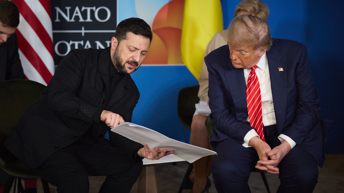 Utajeně se mluvilo o jaderných zbraních v Evropě, říká o summitu NATO analytik