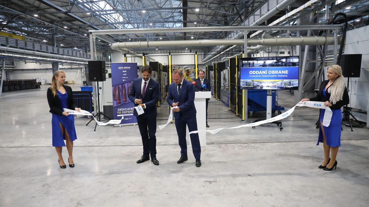 Obří smlouva bez odběratelů. Slovensko prý pomohlo CSG při vstupu na burzu