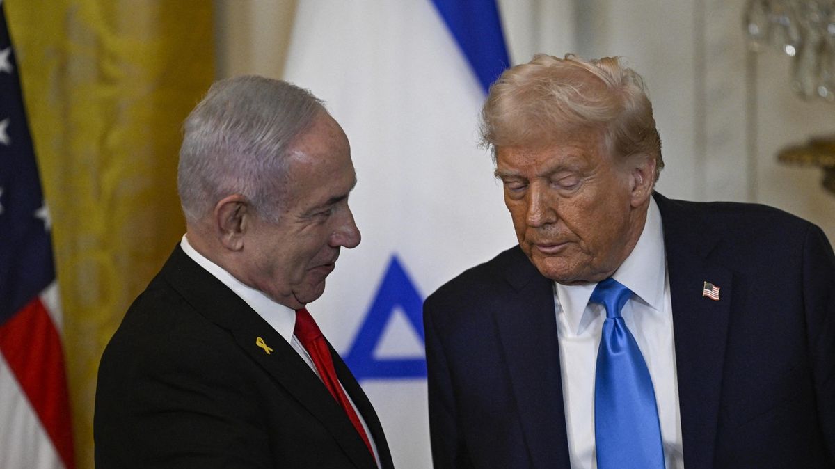 Král Benjamin a císař Donald. Stala se z demokracie bezcenná veteš?