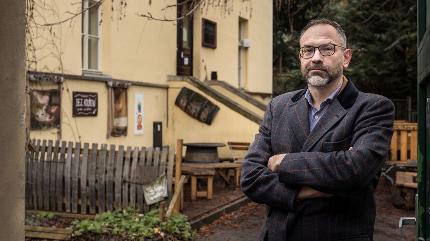 Dali byste Tomu Sawyerovi léky? Ptá se psychiatr a mluví o nadužívání antidepresiv