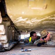 Celkové náklady se odhadují na 45 milionů dolarů (přes 970 milionů Kč), napsal server The Hill. 