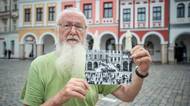 Zemřel fotograf Toužimský. Autor slavné fotografie sovětského tanku bořící dům