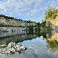 Lom u Mikulova láká k vykoupání 