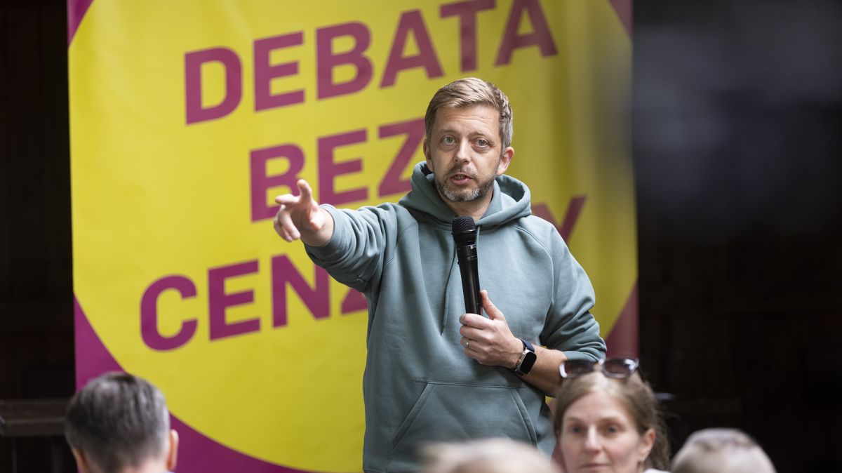 Ani Babiš, ani Fiala. Rakušan chce vládu, kterou povedou Starostové