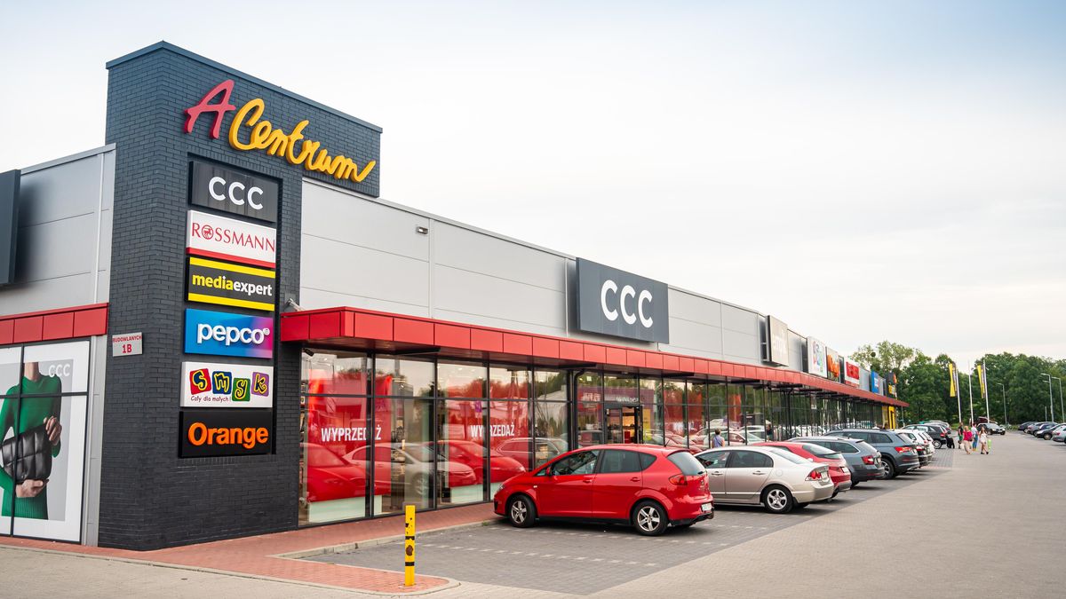 Čeští miliardáři uzavřeli v Polsku velký obchod se supermarkety