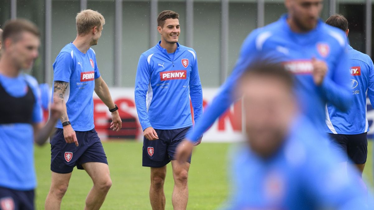 Uklízí to i na tréninku. Čeští bombarďáci dorazili vyladění