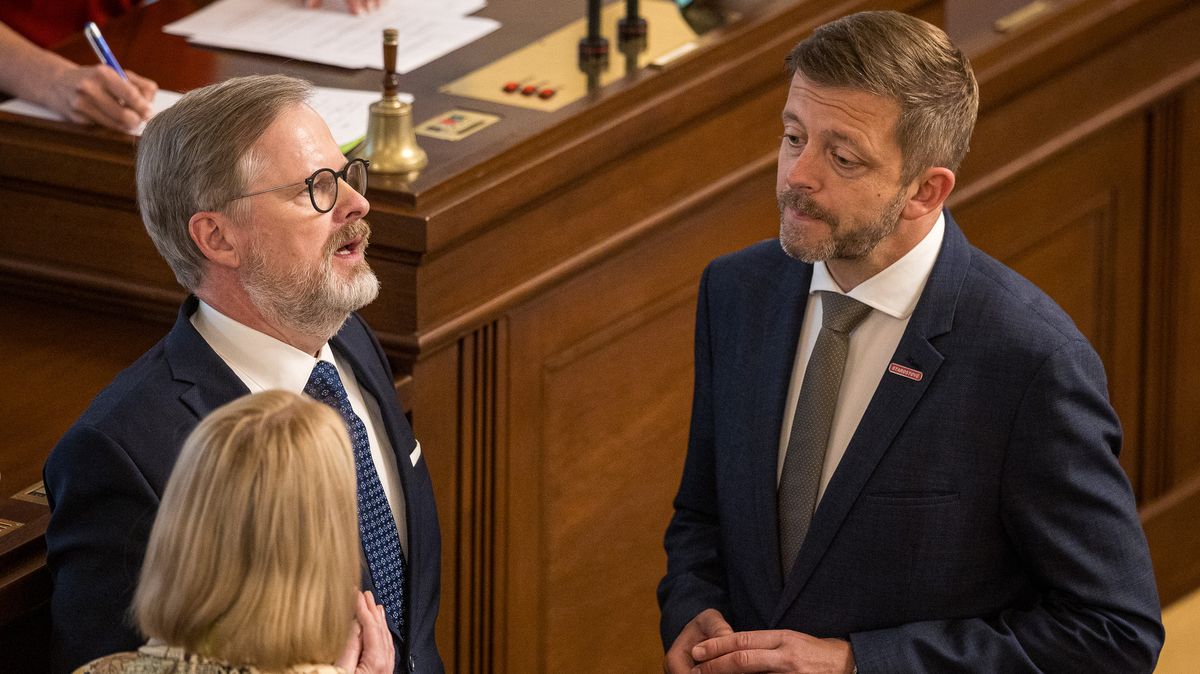 Opozice chce pád vlády. Co se kvůli bitcoinům bude dál dít ve Sněmovně