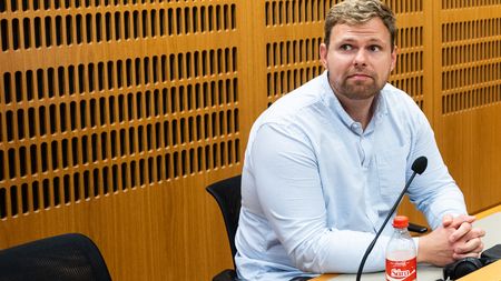 „To bude masakr.“ Policie naháněla muže kvůli údajné hrozbě, soud se jej zastal