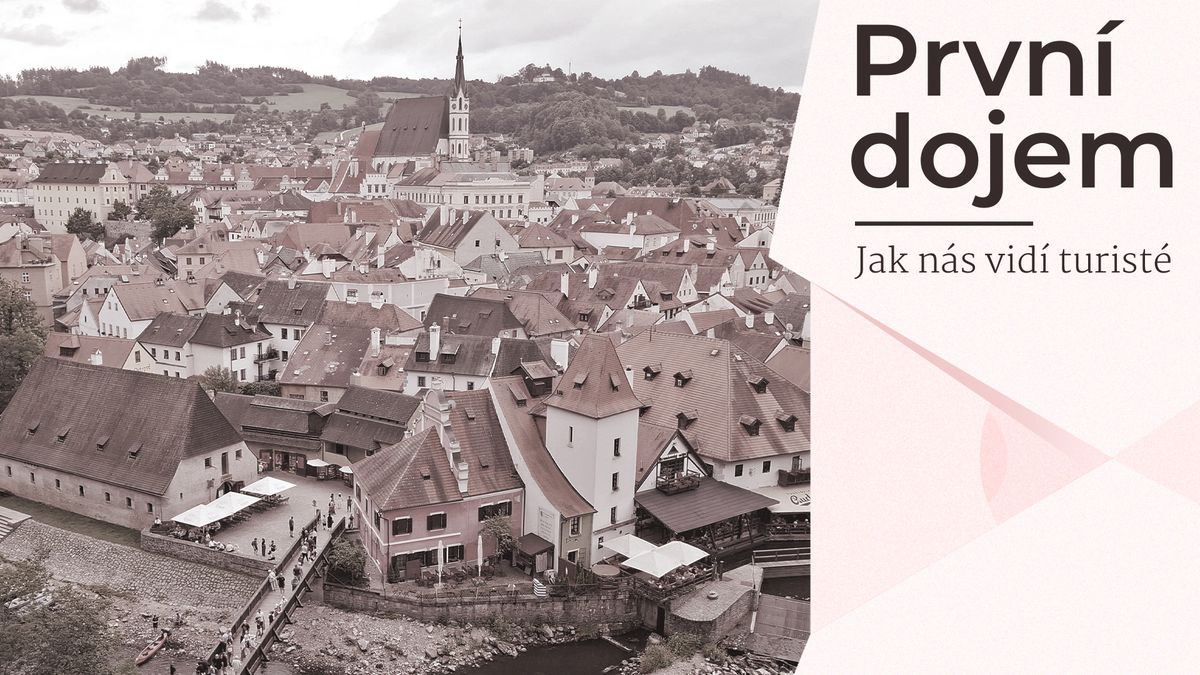 „A teď kudy?“ Turisté v Krumlově bloudí, jakmile vystoupí z vlaku