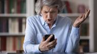 „Už do tohohle světa nepatřím.“ Třetina seniorů je digitálně vyloučená