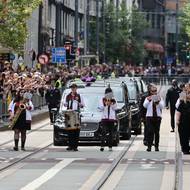 „Ozzy byl více než legenda. Byl to syn Birminghamu,“ uvedl starosta města Zafar Iqbal před konáním akce.