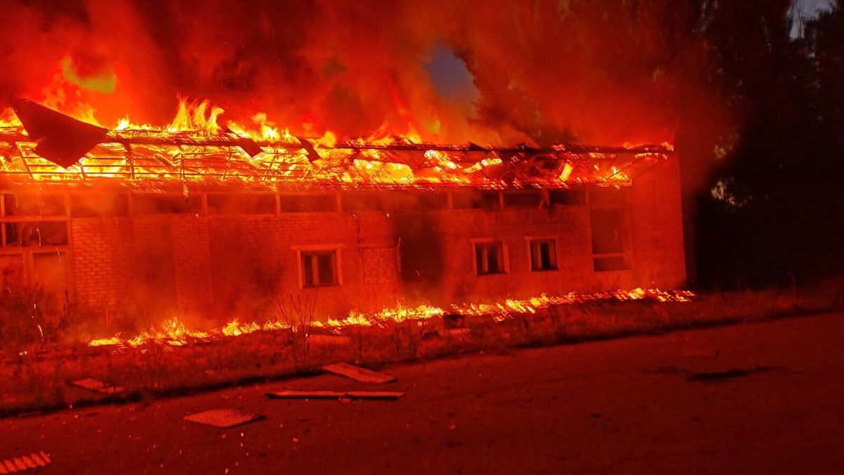Ukrajinská pevnost odolává 16 měsíců. Ale Rusové už jsou uvnitř
