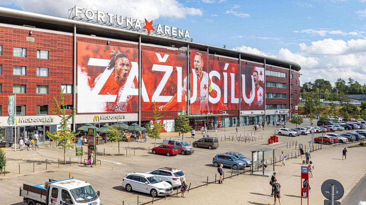 Miliardáři Tykač a Pražák si plácli ohledně podílu ve slávistickém Edenu