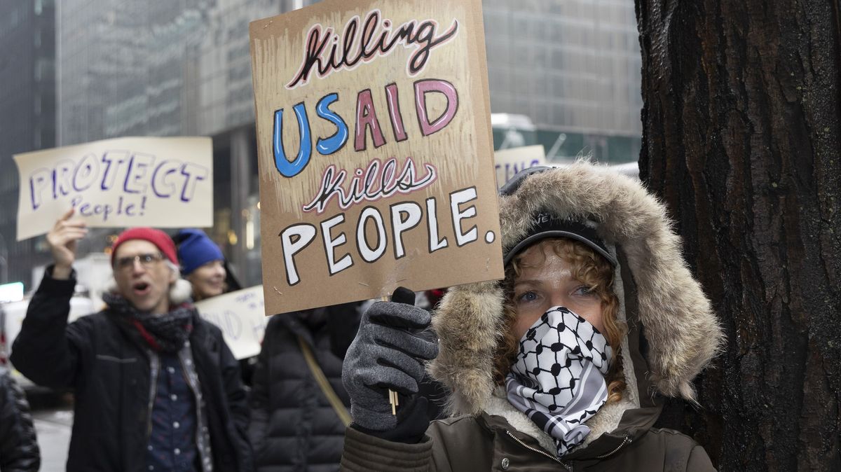 Konec „lidštější tváře USA“. Jak Trumpova vláda zlikvidovala USAID
