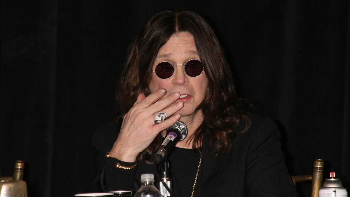 Princ temnot Ozzy Osbourne zemřel ve věku 76 let