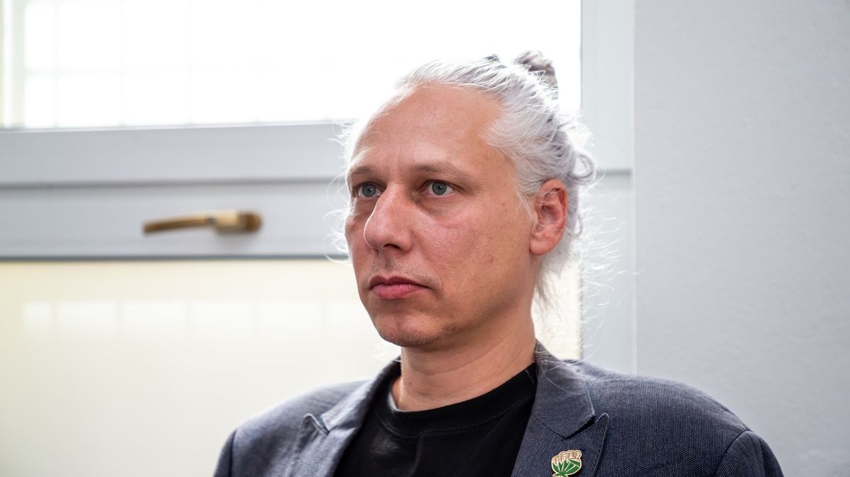 Soud snížil šéfredaktorovi magazínu Legalizace trest za šíření toxikomanie