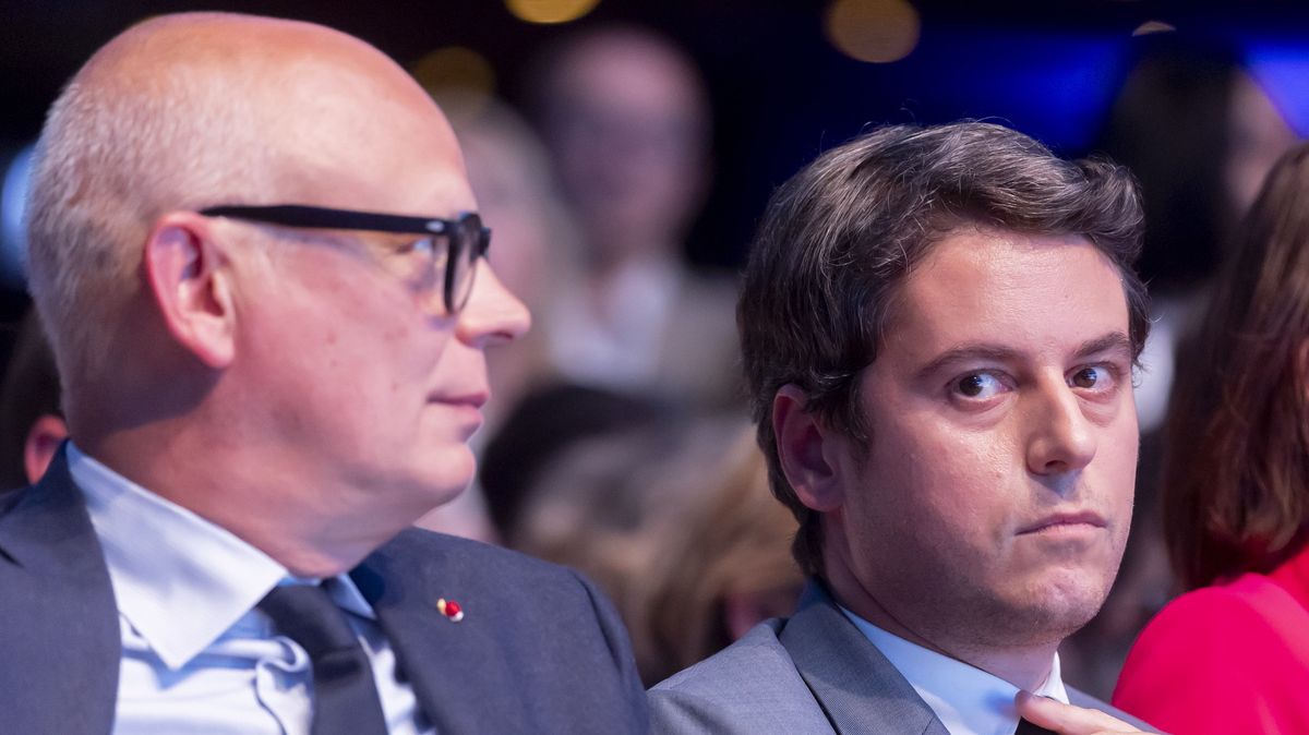 Mladík vs. bývalí premiéři. Ve Francii se hledá Macronův nástupce