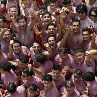 Zpravidla se jich účastní asi 2500 osob, ve víkendových dnech až 4000 osob. Asi 6 procent tvoří ženy.