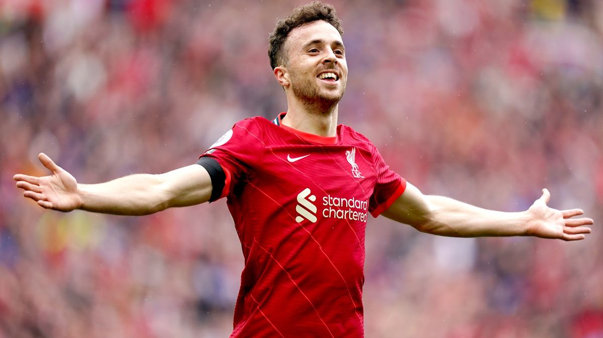 Fotbalista Liverpoolu Jota zemřel při autonehodě. Před dvěma týdny měl svatbu