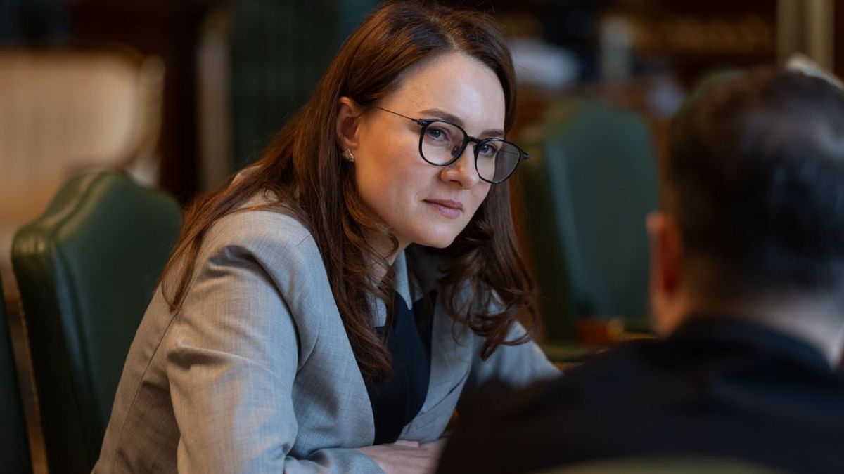 Ukrajinská vláda končí, parlament přijal demisi premiérky Svyrydenkové