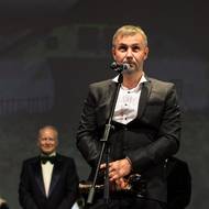 „Je to pro mě asi největší pocta, kterou jsem jako filmař v životě dostal,“ řekl Miro Remo a zalitoval, že si nevzal motýlka.