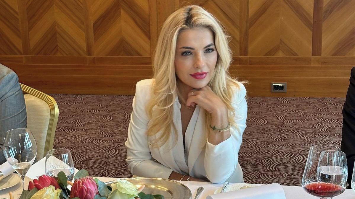 „Hanba, odvolat.“ V Bratislavě protestují proti ministryni kultury