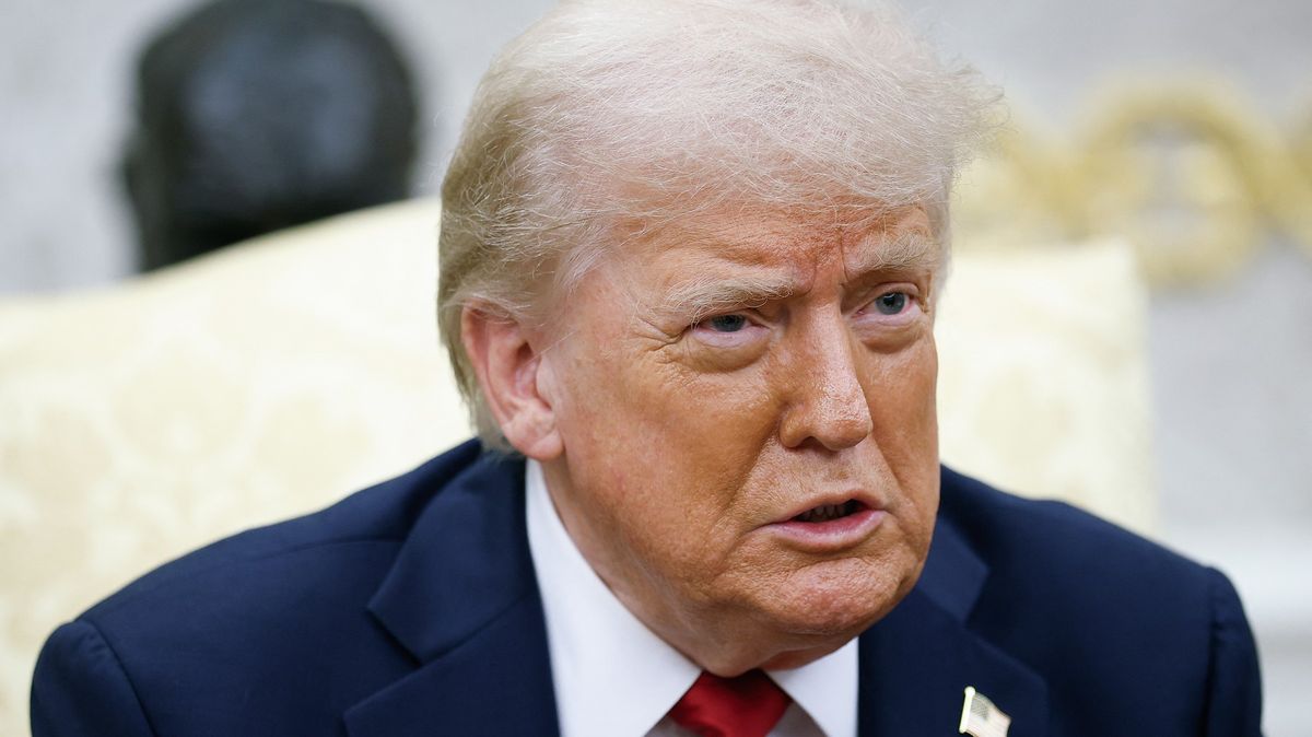 Trump jako vyměněný. Dal Rusku tvrdé ultimátum a trvá na dohodě do 50 dní