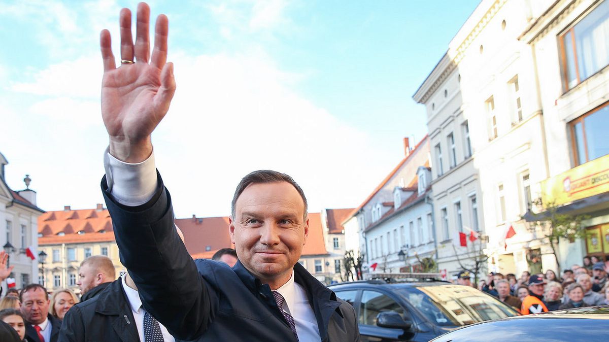 Notář Kaczyńského, prezident memů, přítel Ukrajiny. Co zůstane po Dudovi