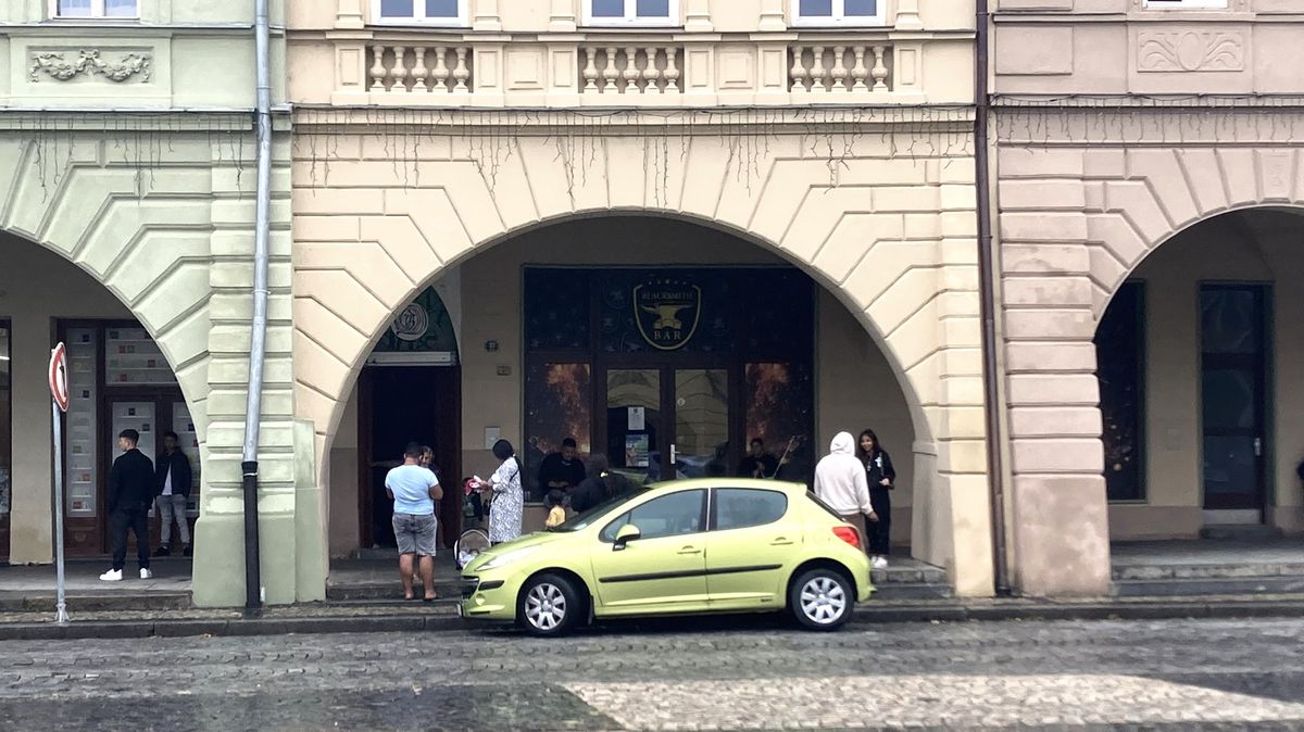 Místo památek turisty překvapí bída. Perlu UNESCO trápí obchod s chudobou