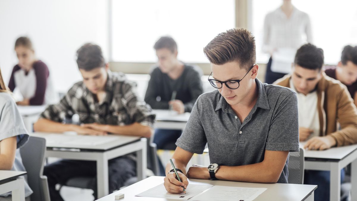Kvůli chybě v maturitách s odvoláním uspělo nejvíc žáků za poslední roky