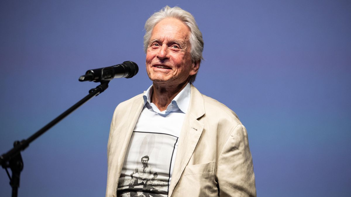 Michael Douglas se vrátil do Varů. Pro cenu, která jde pořádně „čapnout“