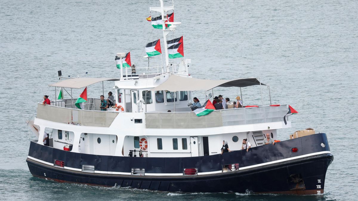 Izrael zasáhl proti flotile pro Gazu, účastníci mluví o použití vodních děl