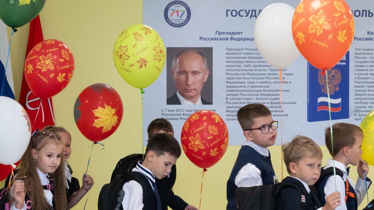 Výuka vlastenectví už od školky. Kreml osnovy zavedl i na okupovaném území