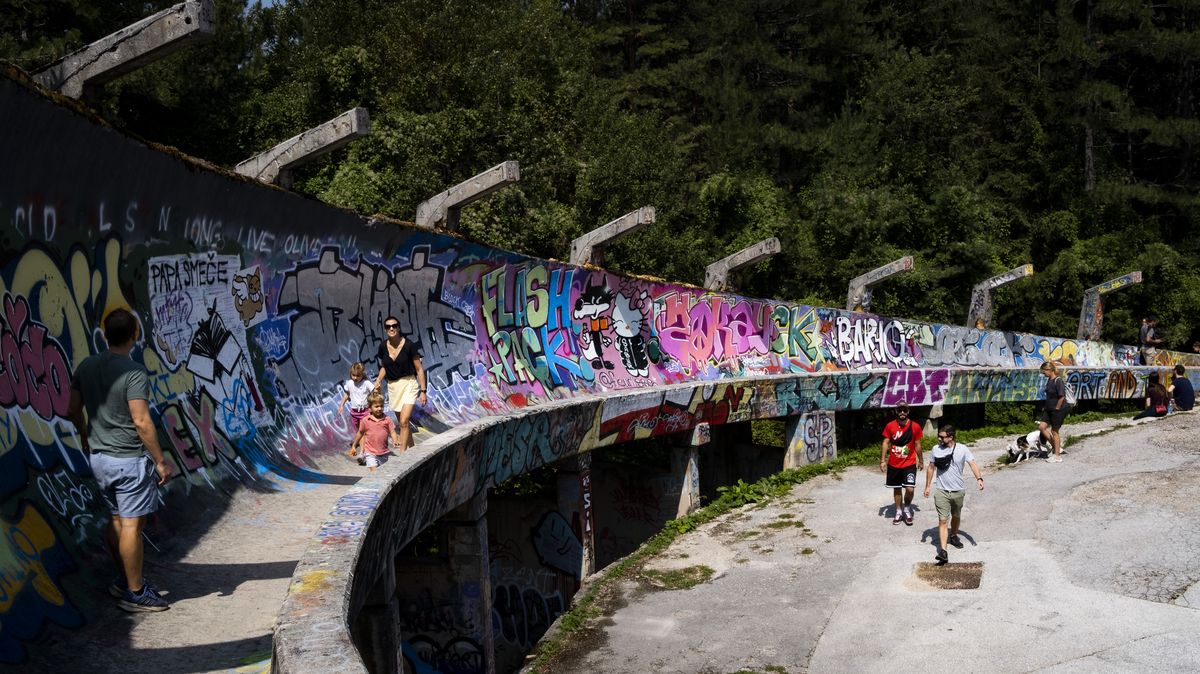 Očím skryto: Olympijská sportoviště v zapomnění. Napospas přírodě i válce