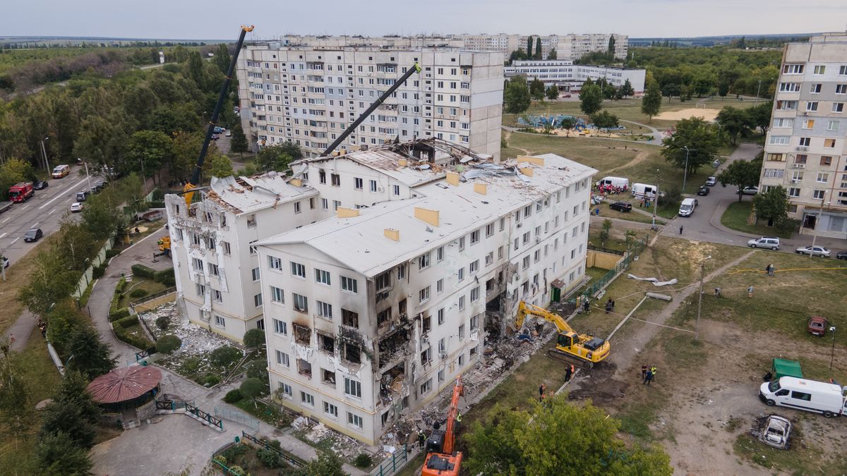 Rusko vyslalo na Ukrajinu desítky dronů a útočilo na města, zahynuli tři lidé
