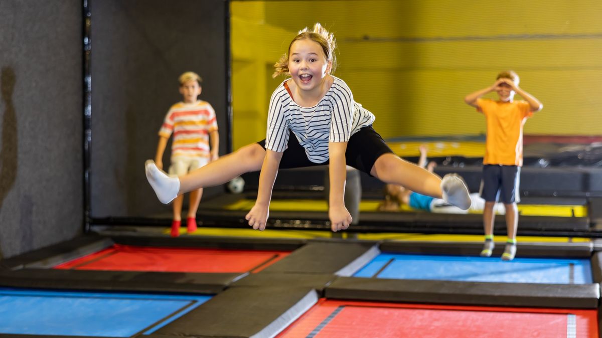 Přehled jump parků a aren po celém Česku. Jak mají otevřeno a na kolik vyjde hodina