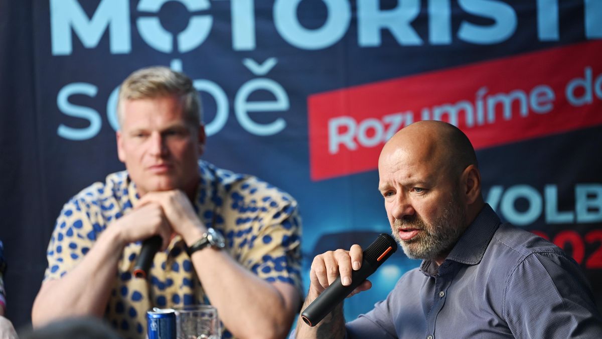 „Kluk od motorek“ kandidoval s Turkem, teď dostal funkci na ministerstvu