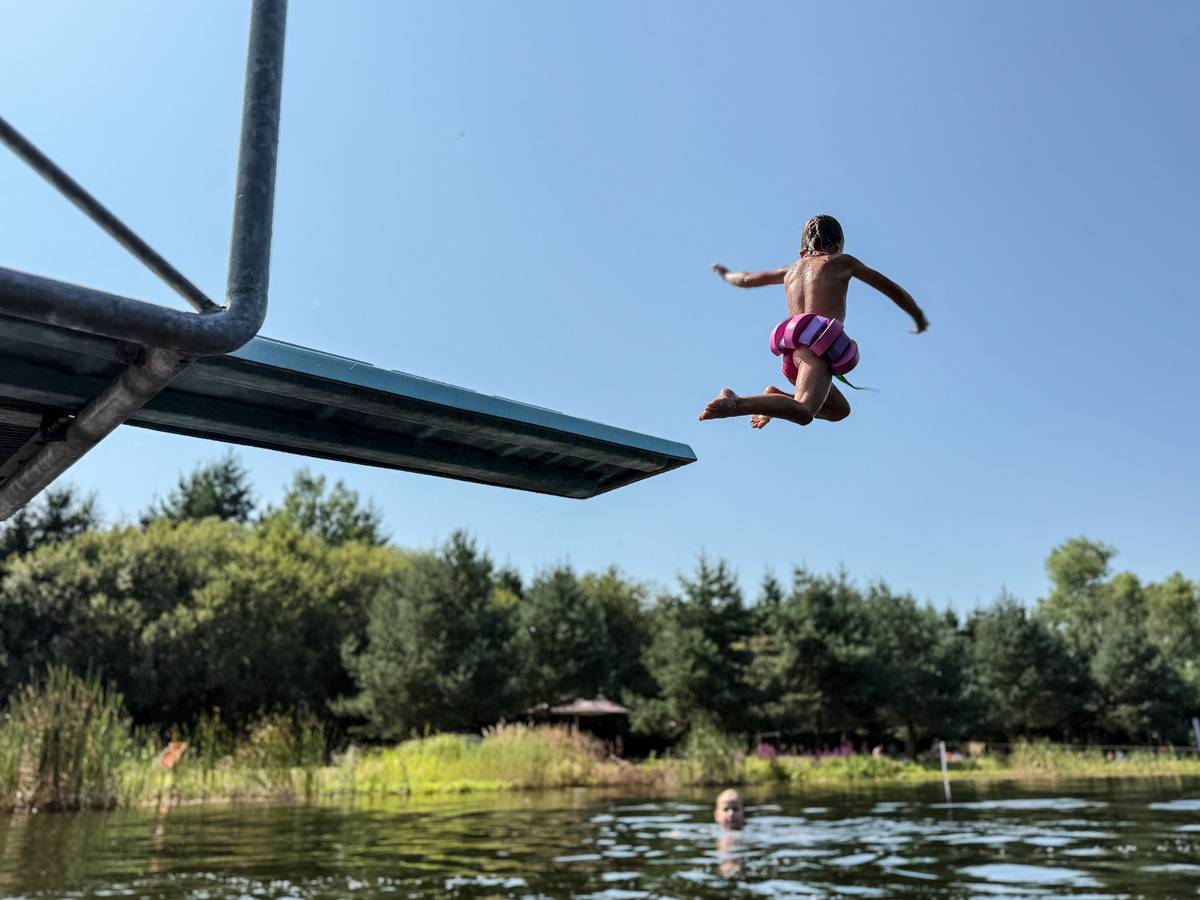 Příjemný areál s možností mnoha aktivit.