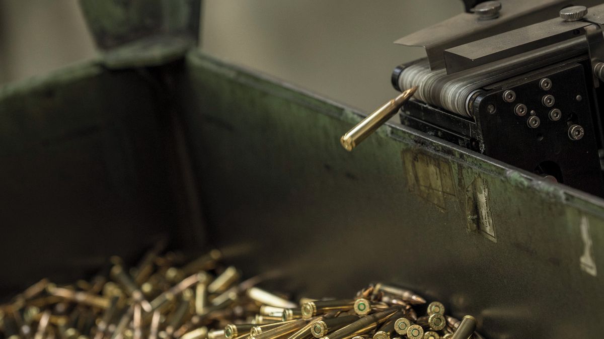 Colt jde tam, kde uspěla konkurence. Světová burza má přilákat velké investory