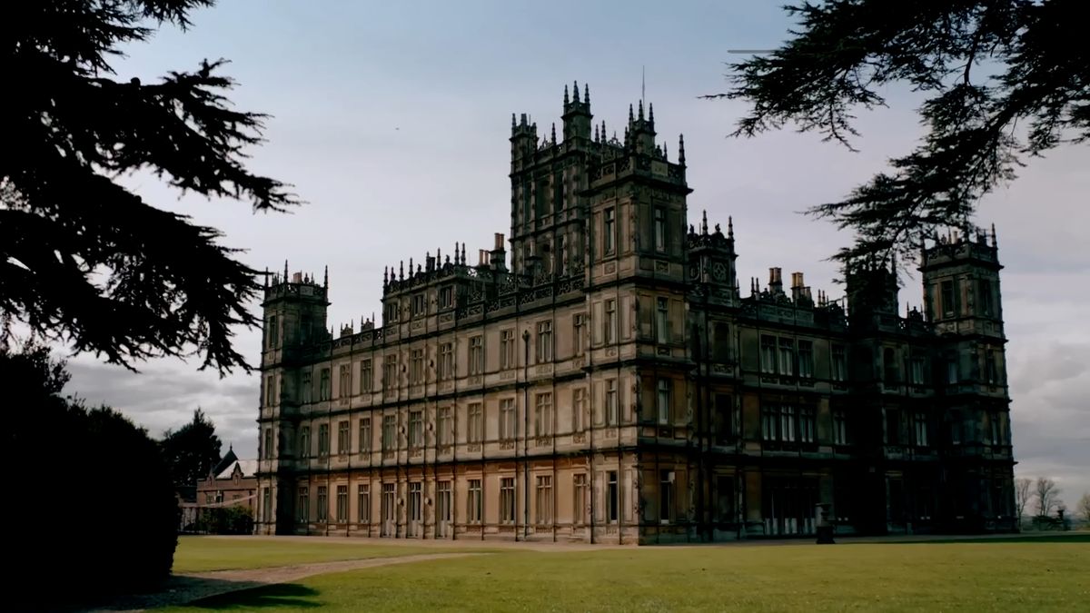 Panství Downton končí. Rekvizity se draží s cenovkami od pár tisíc