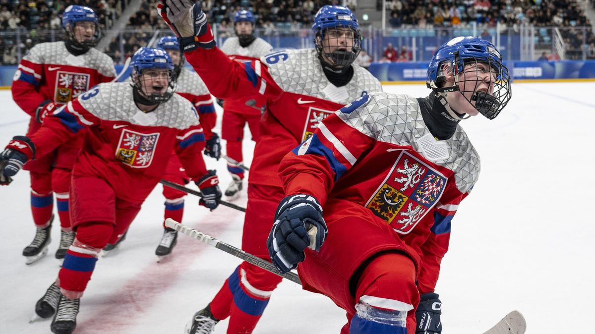 Třaskavá budoucnost hokeje. Proč svaz udělal změnu a extraliga ji nechce