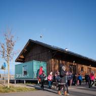 Rekonstrukce bývalého nádražního skladu v Řevnicích na komunitní centrum Sklad 13 – Sodomka Sodomková Architekti.