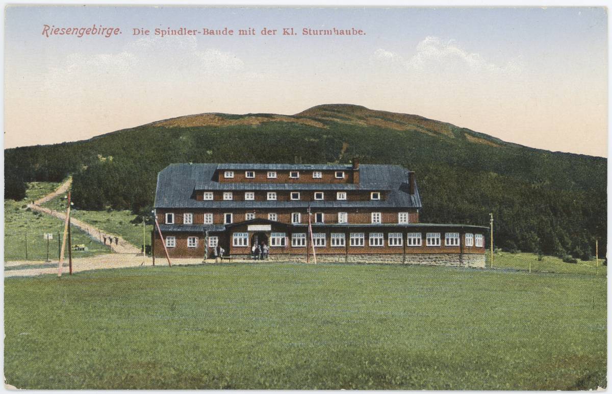 Špindlerova bouda na historické pohlednici.