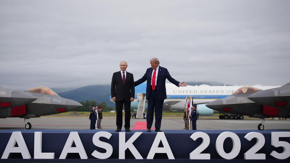Republikáni Trumpa za jednání pochválili, demokraté odsoudili