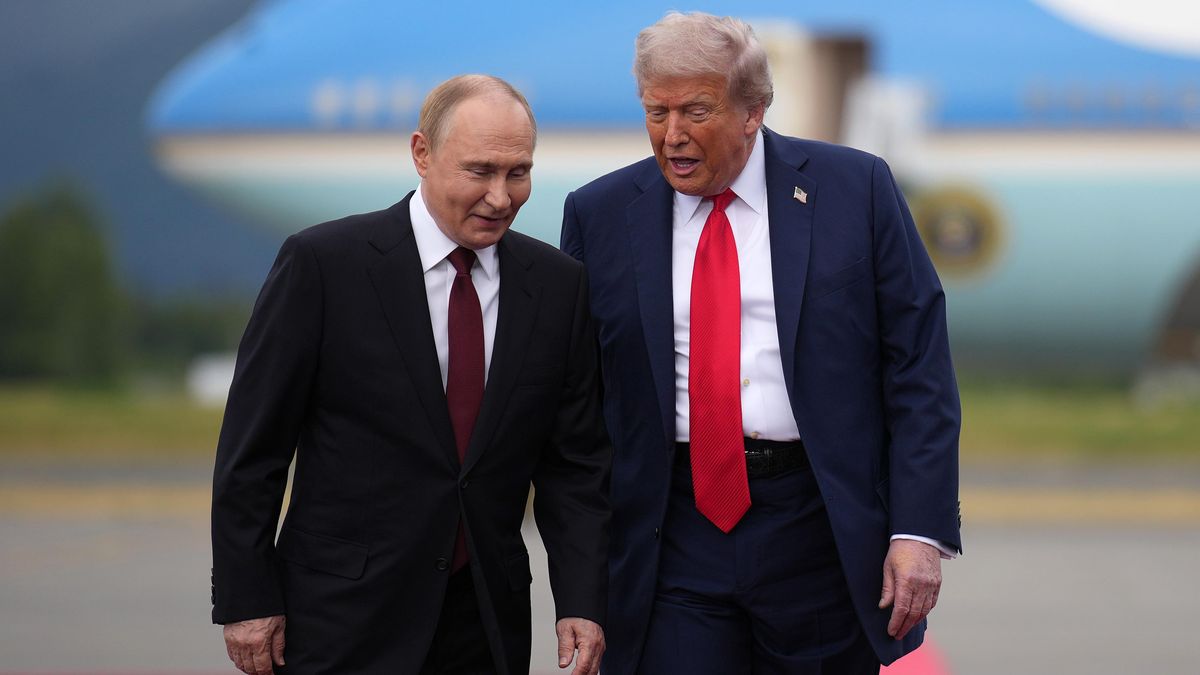 Trump naivně doufal. Putin toho využil, říká americký novinář