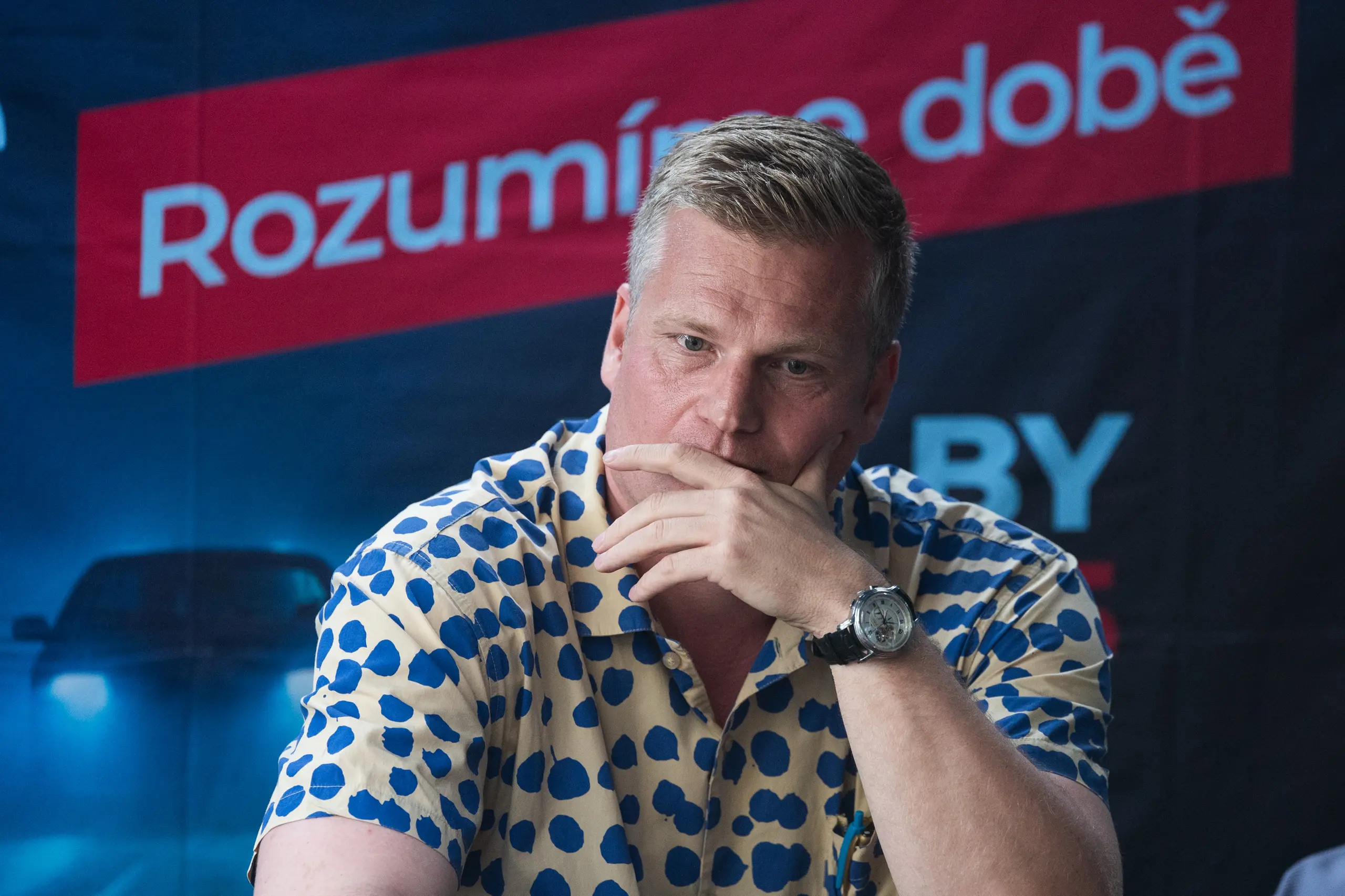 5178.jpeg?fl=cro,0,0,3500,2333%7Cres,2560,,1%7Cwebp,75