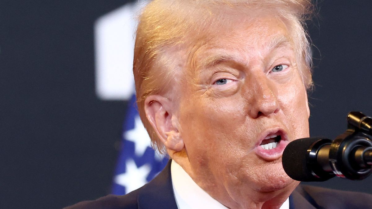 Online: Trump a Putin se scházejí na Aljašce