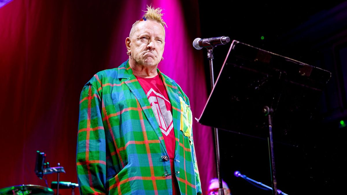 Do Trutnova míří kapely Public Image Ltd nebo Saxon